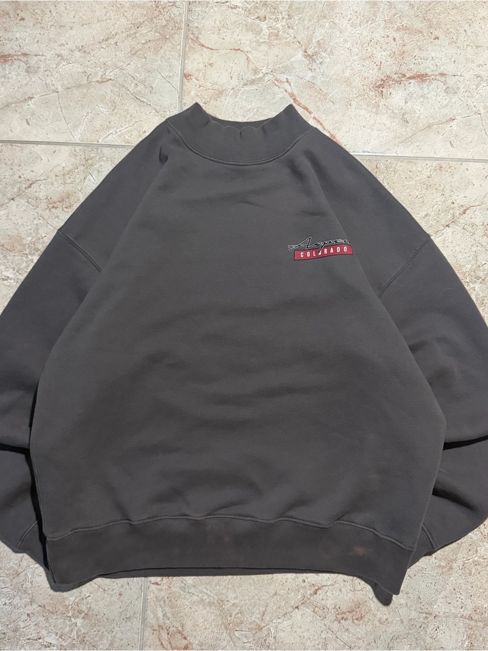 Abercrombie & Fitch oversized Aspen Colorado crewneck